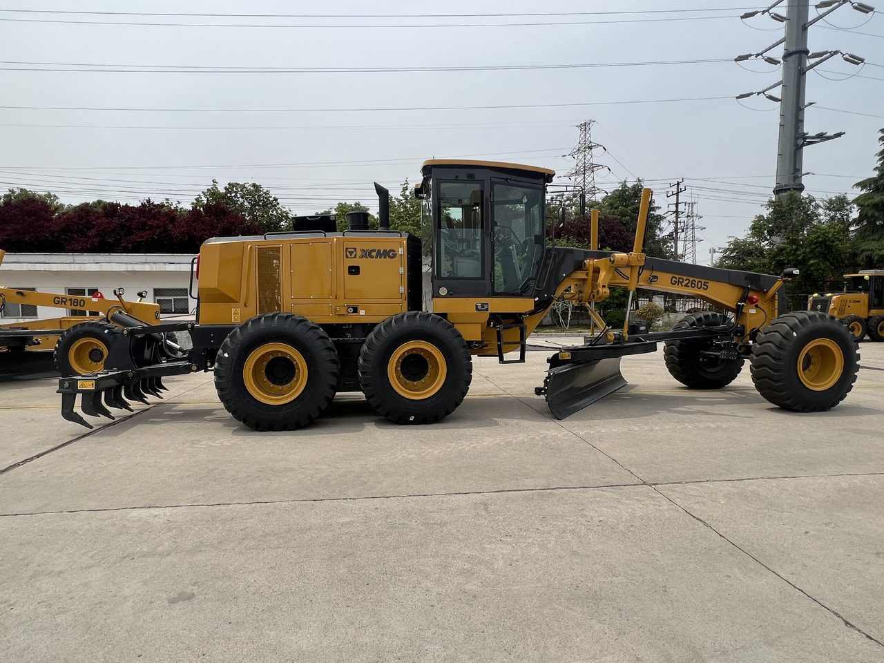 XCMG GR2605 - Grejder: slika XCMG GR2605 - Grejder XCMG GR2605 - Grejder: slika XCMG GR2605 - Grejder