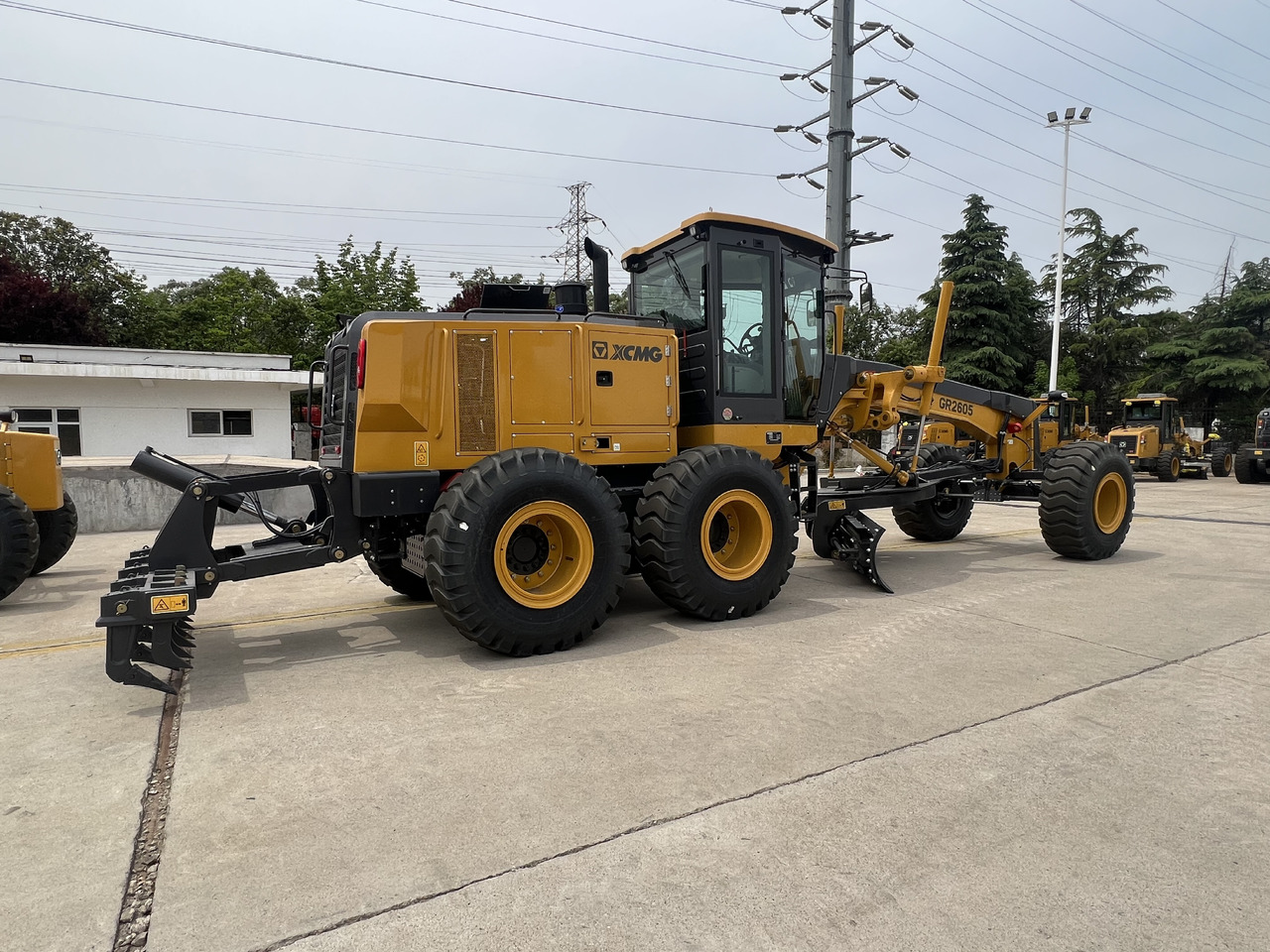 XCMG GR2605 - Grejder: slika XCMG GR2605 - Grejder XCMG GR2605 - Grejder: slika XCMG GR2605 - Grejder