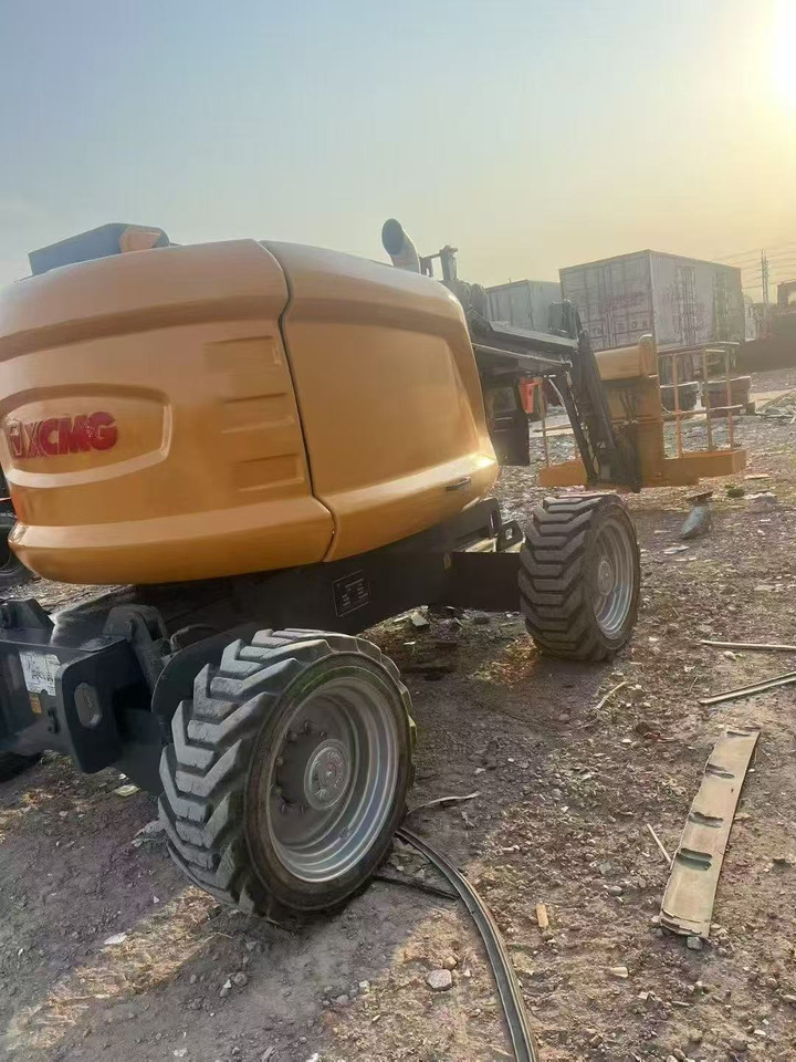 XCMG GTBZ14 aerial platform - Podizna platforma montirana na kamion: slika XCMG GTBZ14 aerial platform - Podizna platforma montirana na kamion XCMG GTBZ14 aerial platform - Podizna platforma montirana na kamion: slika XCMG GTBZ14 aerial platform - Podizna platforma montirana na kamion