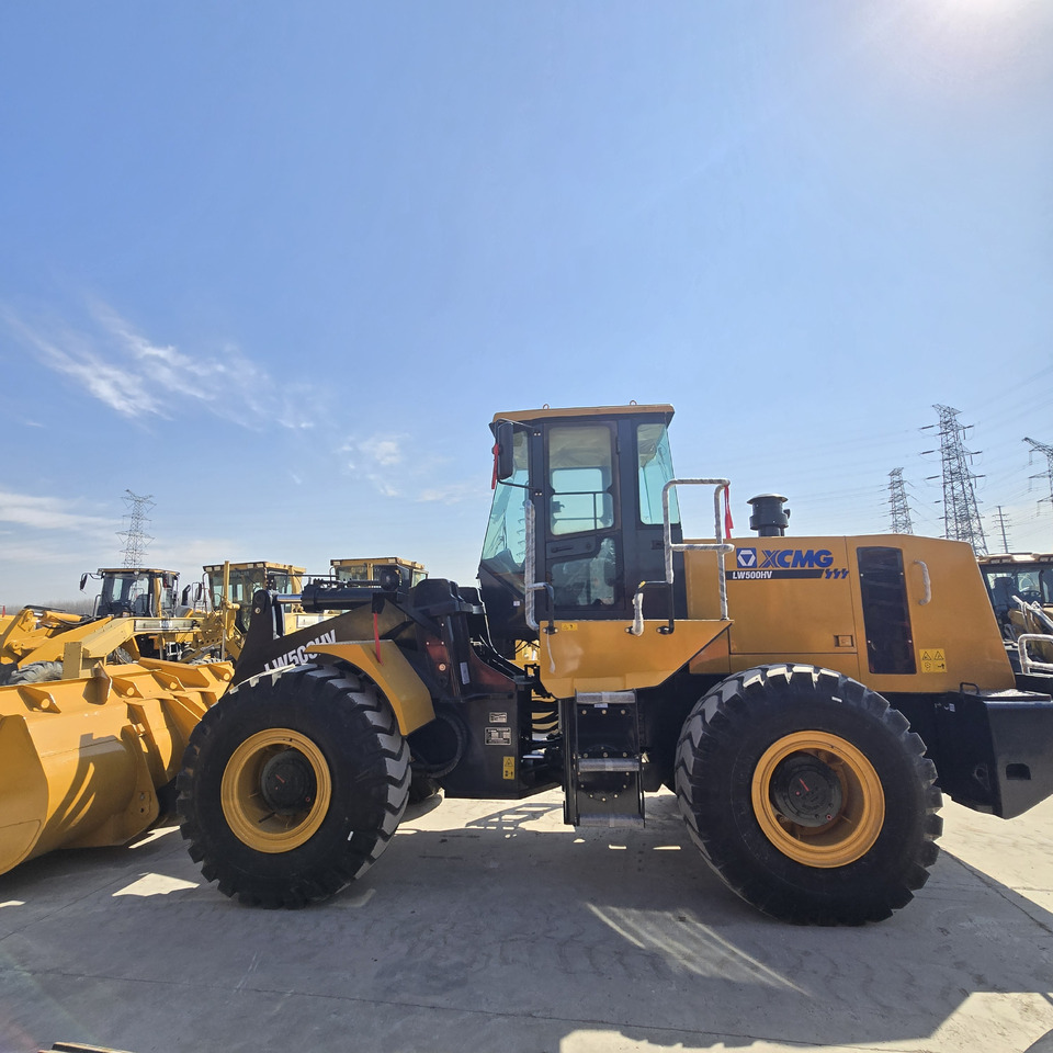 XCMG LW500HV - Utovarivač na kotačima: slika XCMG LW500HV - Utovarivač na kotačima XCMG LW500HV - Utovarivač na kotačima: slika XCMG LW500HV - Utovarivač na kotačima