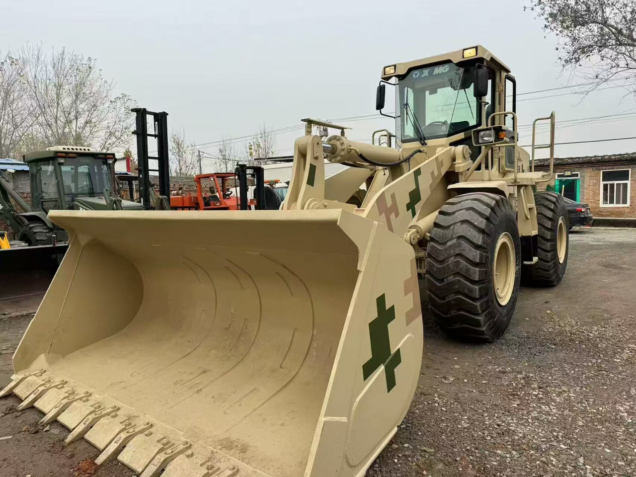 XCMG LW500KL - Utovarivač na kotačima: slika XCMG LW500KL - Utovarivač na kotačima XCMG LW500KL - Utovarivač na kotačima: slika XCMG LW500KL - Utovarivač na kotačima