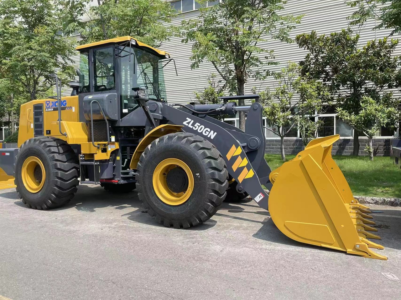XCMG ZL50GN - Utovarivač na kotačima: slika XCMG ZL50GN - Utovarivač na kotačima XCMG ZL50GN - Utovarivač na kotačima: slika XCMG ZL50GN - Utovarivač na kotačima