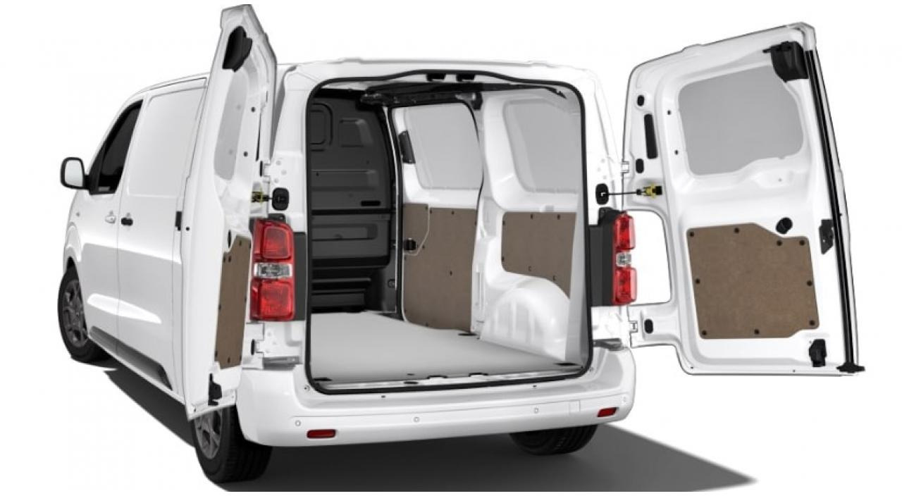 CITROEN Jumpy M 2.0 BlueHDi - 180 S&S - BV EAT8 III FOURGON . PHASE 2 - Furgon: slika CITROEN Jumpy M 2.0 BlueHDi - 180 S&S - BV EAT8 III FOURGON . PHASE 2 - Furgon CITROEN Jumpy M 2.0 BlueHDi - 180 S&S - BV EAT8 III FOURGON . PHASE 2 - Furgon: slika CITROEN Jumpy M 2.0 BlueHDi - 180 S&S - BV EAT8 III FOURGON . PHASE 2 - Furgon