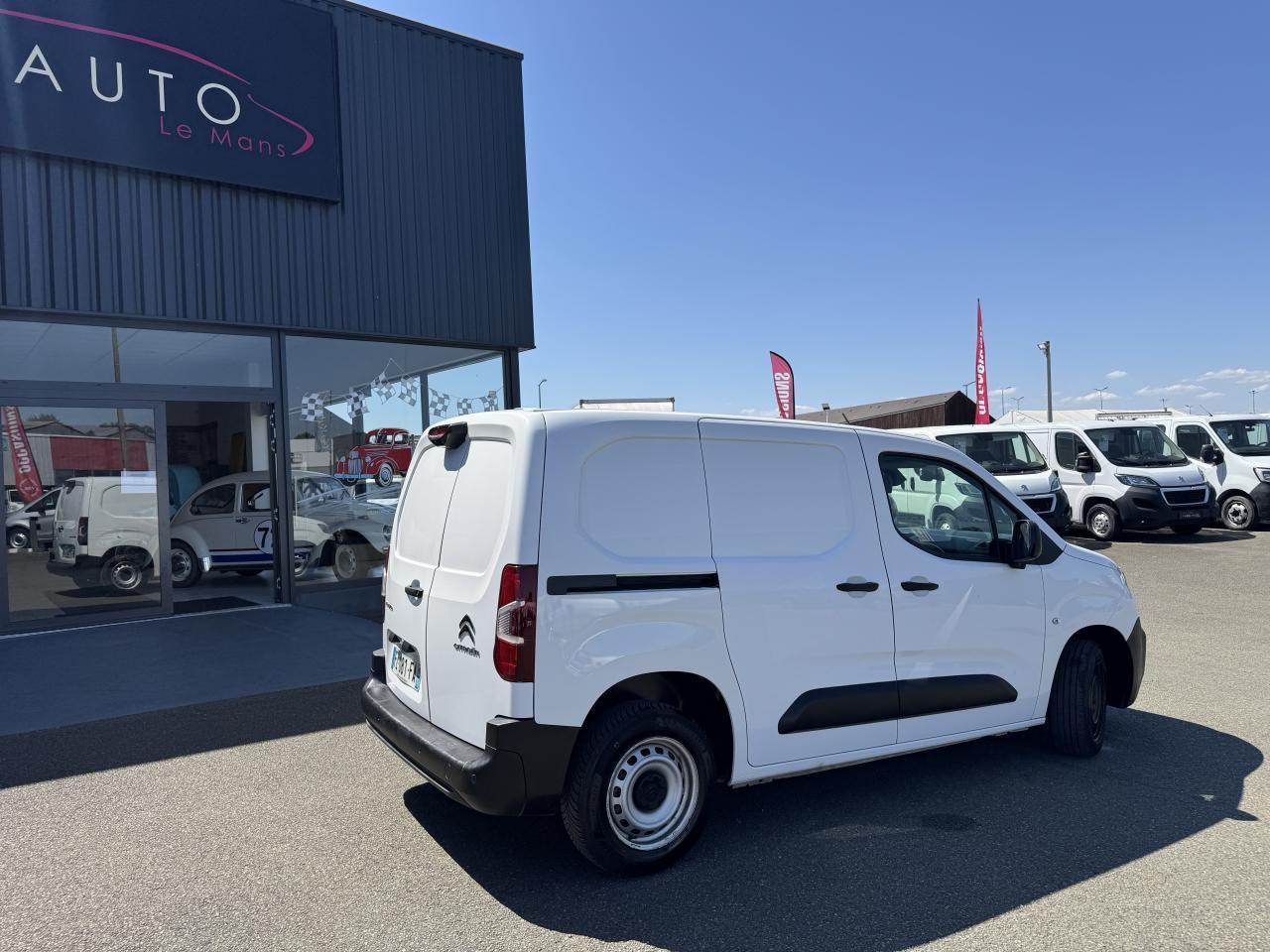 Citroen Berlingo M 650KG BLUEHDI 100 S&S DRIVER - Mali kombi: slika Citroen Berlingo M 650KG BLUEHDI 100 S&S DRIVER - Mali kombi Citroen Berlingo M 650KG BLUEHDI 100 S&S DRIVER - Mali kombi: slika Citroen Berlingo M 650KG BLUEHDI 100 S&S DRIVER - Mali kombi