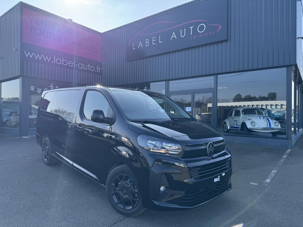 Citroen Jumpy 2 PLACES XL 2.0 BLUEHDI 180CH S&S PACK PREMIUM CONNECT EAT8 - Furgon: slika Citroen Jumpy 2 PLACES XL 2.0 BLUEHDI 180CH S&S PACK PREMIUM CONNECT EAT8 - Furgon Citroen Jumpy 2 PLACES XL 2.0 BLUEHDI 180CH S&S PACK PREMIUM CONNECT EAT8 - Furgon: slika Citroen Jumpy 2 PLACES XL 2.0 BLUEHDI 180CH S&S PACK PREMIUM CONNECT EAT8 - Furgon