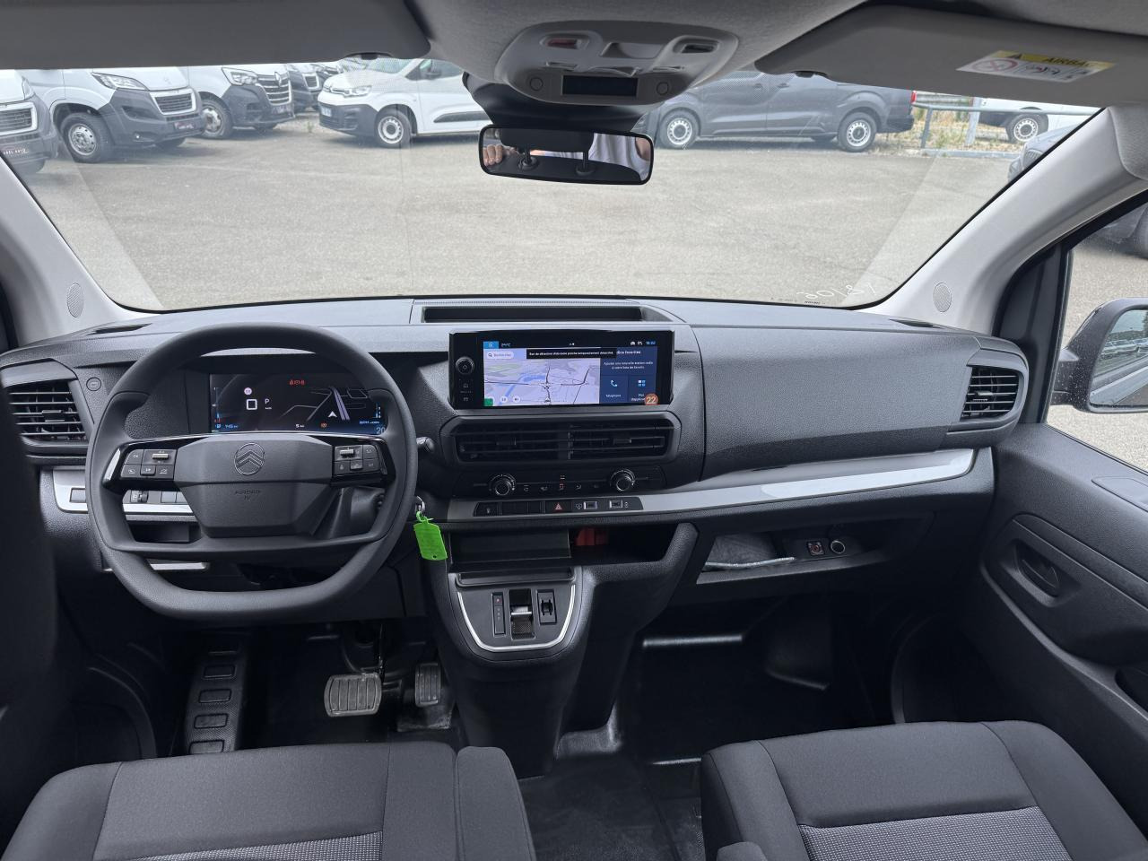 Citroen Jumpy XL 2.0 BLUEHDI 180CH S&S CABINE APPROFONDIE FIXE EAT8 5 PLACES - Dostavno vozilo s dvostrukom kabinom: slika Citroen Jumpy XL 2.0 BLUEHDI 180CH S&S CABINE APPROFONDIE FIXE EAT8 5 PLACES - Dostavno vozilo s dvostrukom kabinom Citroen Jumpy XL 2.0 BLUEHDI 180CH S&S CABINE APPROFONDIE FIXE EAT8 5 PLACES - Dostavno vozilo s dvostrukom kabinom: slika Citroen Jumpy XL 2.0 BLUEHDI 180CH S&S CABINE APPROFONDIE FIXE EAT8 5 PLACES - Dostavno vozilo s dvostrukom kabinom