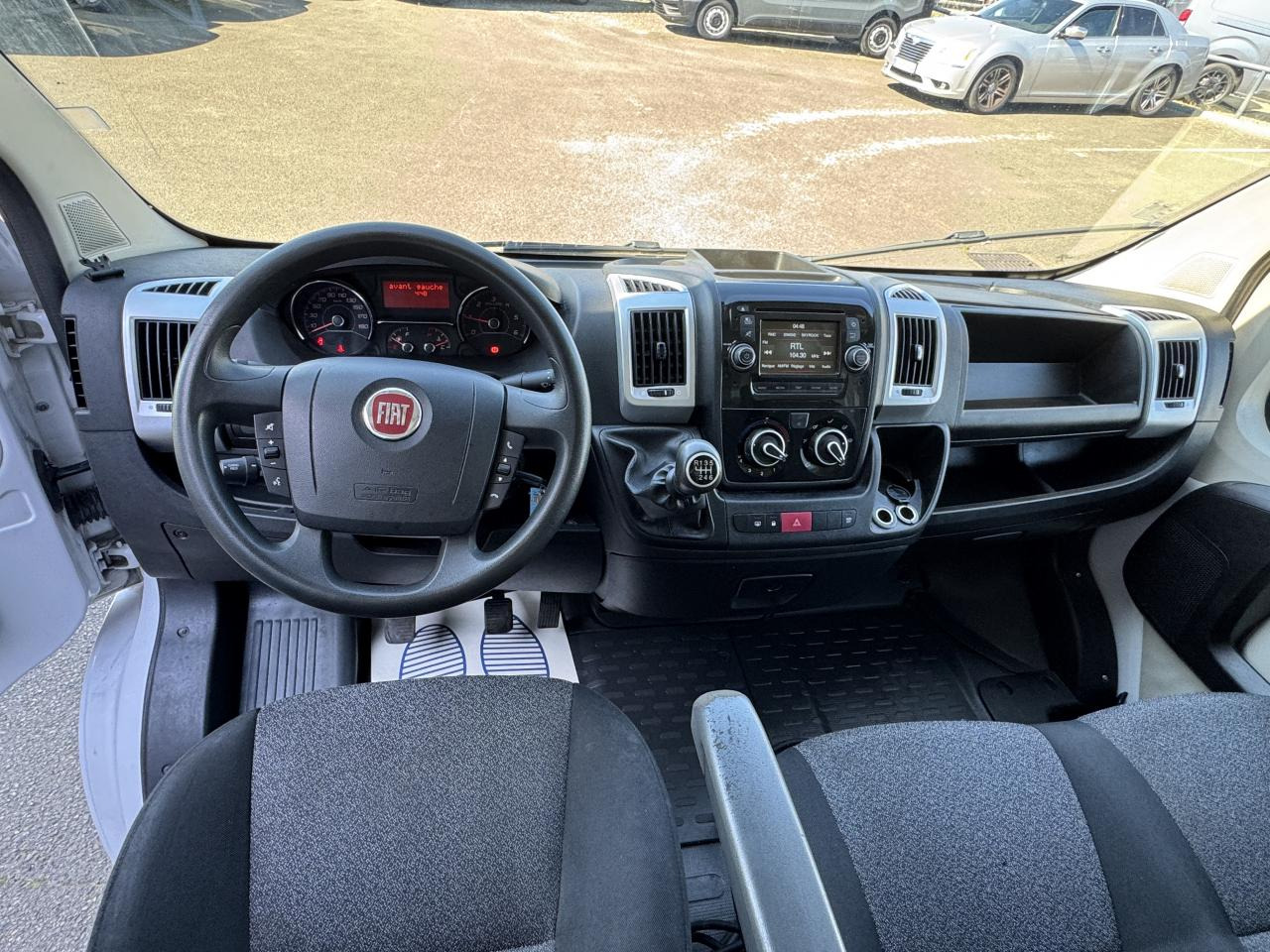 FIAT DUCATO CAISSE FRIGORIFIQUE 3T5 2.3 JTM 130CH PACK PRO - Dostavno vozilo hladnjača: slika FIAT DUCATO CAISSE FRIGORIFIQUE 3T5 2.3 JTM 130CH PACK PRO - Dostavno vozilo hladnjača FIAT DUCATO CAISSE FRIGORIFIQUE 3T5 2.3 JTM 130CH PACK PRO - Dostavno vozilo hladnjača: slika FIAT DUCATO CAISSE FRIGORIFIQUE 3T5 2.3 JTM 130CH PACK PRO - Dostavno vozilo hladnjača