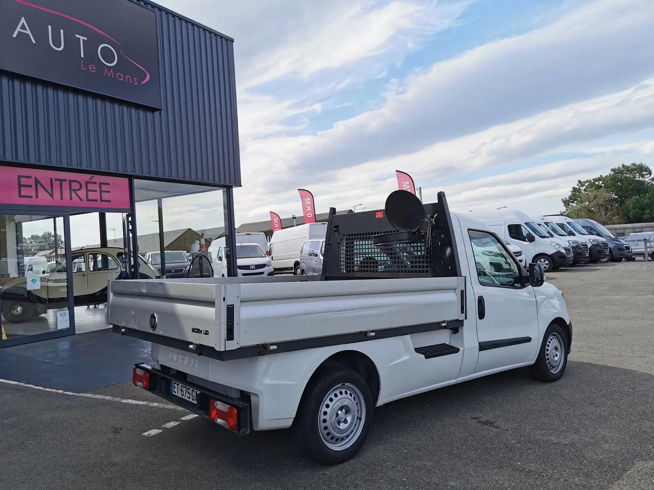 Fiat Doblo Cargo WORK UP MAXI 1.6 MULTIJET 105CH PRO LOUNGE - Dostavno vozilo s ravnom platformom: slika Fiat Doblo Cargo WORK UP MAXI 1.6 MULTIJET 105CH PRO LOUNGE - Dostavno vozilo s ravnom platformom Fiat Doblo Cargo WORK UP MAXI 1.6 MULTIJET 105CH PRO LOUNGE - Dostavno vozilo s ravnom platformom: slika Fiat Doblo Cargo WORK UP MAXI 1.6 MULTIJET 105CH PRO LOUNGE - Dostavno vozilo s ravnom platformom