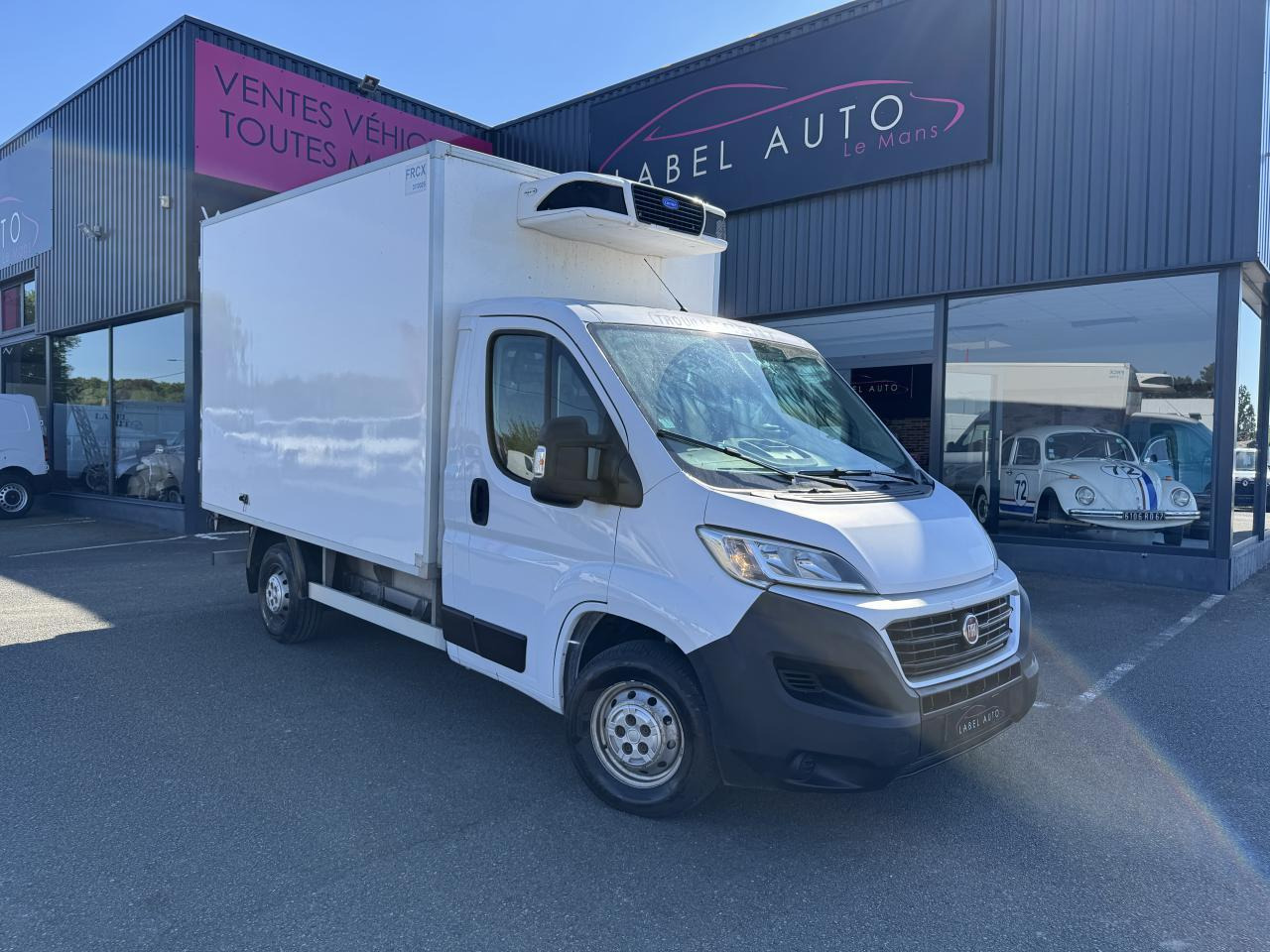 Fiat Ducato CAISSE FRIGORIFIQUE 3.5 MAXI HD M 2.3 MULTIJET 130CH PACK PRO - Dostavno vozilo hladnjača: slika Fiat Ducato CAISSE FRIGORIFIQUE 3.5 MAXI HD M 2.3 MULTIJET 130CH PACK PRO - Dostavno vozilo hladnjača Fiat Ducato CAISSE FRIGORIFIQUE 3.5 MAXI HD M 2.3 MULTIJET 130CH PACK PRO - Dostavno vozilo hladnjača: slika Fiat Ducato CAISSE FRIGORIFIQUE 3.5 MAXI HD M 2.3 MULTIJET 130CH PACK PRO - Dostavno vozilo hladnjača
