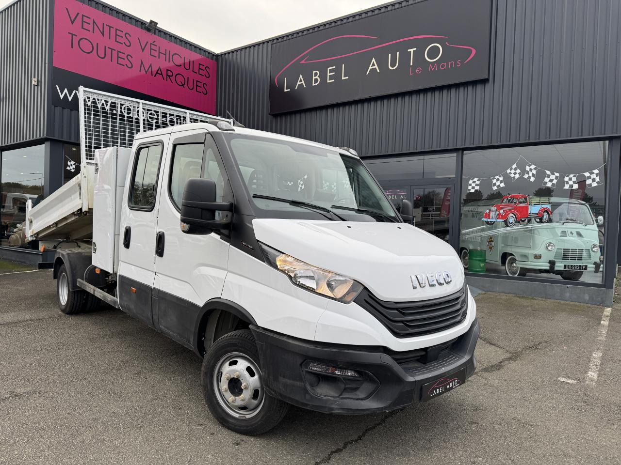 IVECO Daily 35 C 16 D S&S (Quad-Leaf) CHASSIS DOUBLE CABINE 2014 35C/35S CHASSIS CABINE DOUBLE Chassi - Mali kamion kiper, Dostavno vozilo s dvostrukom kabinom: slika IVECO Daily 35 C 16 D S&S (Quad-Leaf) CHASSIS DOUBLE CABINE 2014 35C/35S CHASSIS CABINE DOUBLE Chassi - Mali kamion kiper, Dostavno vozilo s dvostrukom kabinom IVECO Daily 35 C 16 D S&S (Quad-Leaf) CHASSIS DOUBLE CABINE 2014 35C/35S CHASSIS CABINE DOUBLE Chassi - Mali kamion kiper, Dostavno vozilo s dvostrukom kabinom: slika IVECO Daily 35 C 16 D S&S (Quad-Leaf) CHASSIS DOUBLE CABINE 2014 35C/35S CHASSIS CABINE DOUBLE Chassi - Mali kamion kiper, Dostavno vozilo s dvostrukom kabinom