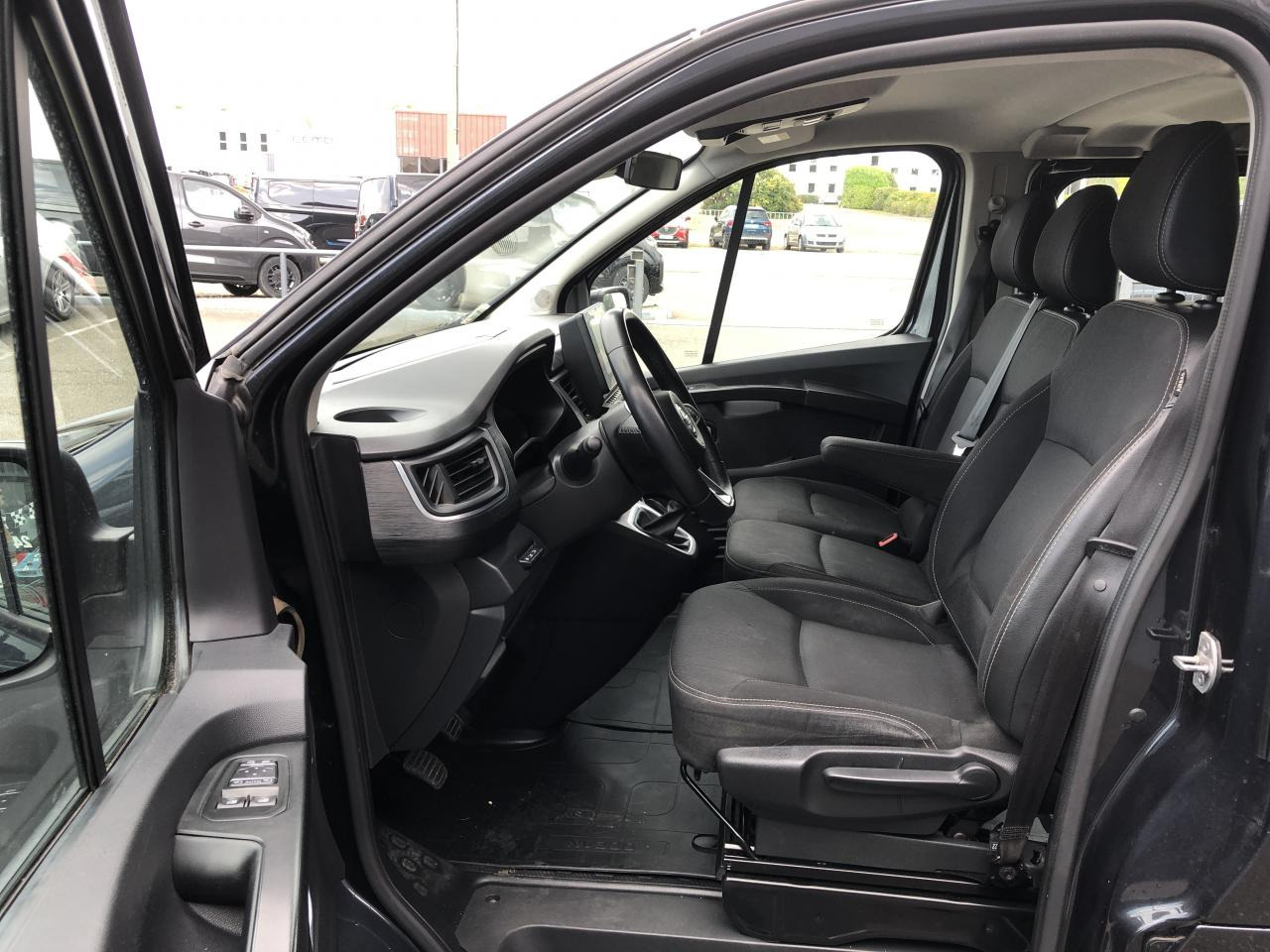 NISSAN PRIMASTAR COMBI L2H1 9 PLACES 2.0 DCI 145CH N-CONNECTA - Minibus, Putnički kombi: slika NISSAN PRIMASTAR COMBI L2H1 9 PLACES 2.0 DCI 145CH N-CONNECTA - Minibus, Putnički kombi NISSAN PRIMASTAR COMBI L2H1 9 PLACES 2.0 DCI 145CH N-CONNECTA - Minibus, Putnički kombi: slika NISSAN PRIMASTAR COMBI L2H1 9 PLACES 2.0 DCI 145CH N-CONNECTA - Minibus, Putnički kombi