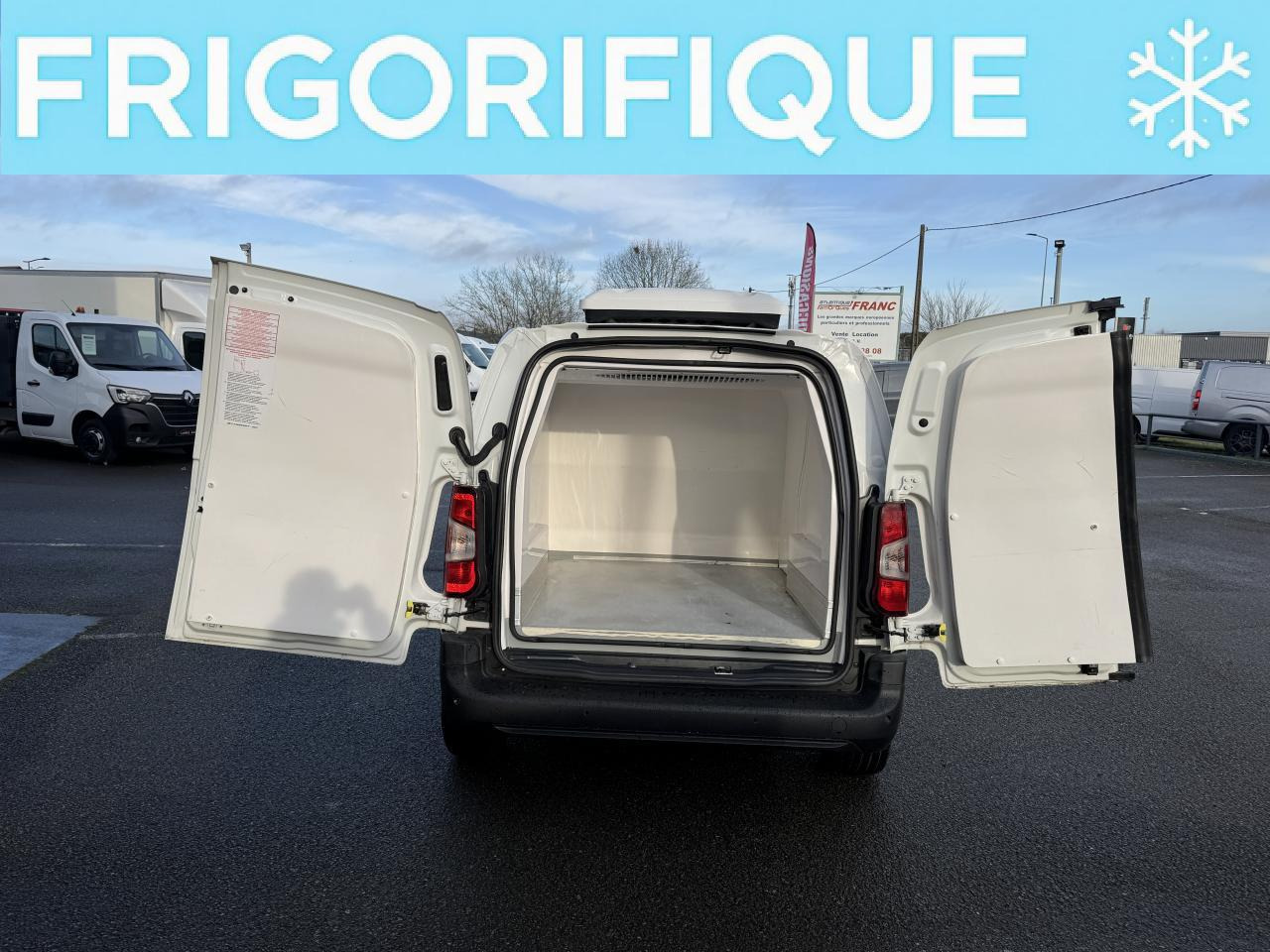 OPEL COMBO M 1.5 HDI 100CH FRIGORIFIQUE - Furgon: slika OPEL COMBO M 1.5 HDI 100CH FRIGORIFIQUE - Furgon OPEL COMBO M 1.5 HDI 100CH FRIGORIFIQUE - Furgon: slika OPEL COMBO M 1.5 HDI 100CH FRIGORIFIQUE - Furgon