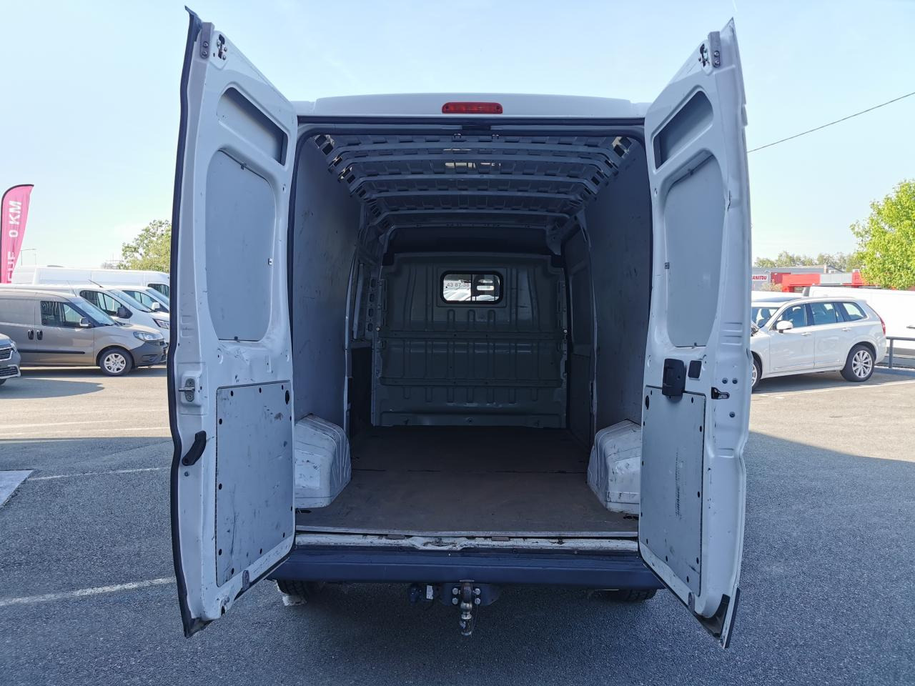 PEUGEOT BOXER 3T3 L3H2 2.2 HDI 140CH ASPHALT - Furgon: slika PEUGEOT BOXER 3T3 L3H2 2.2 HDI 140CH ASPHALT - Furgon PEUGEOT BOXER 3T3 L3H2 2.2 HDI 140CH ASPHALT - Furgon: slika PEUGEOT BOXER 3T3 L3H2 2.2 HDI 140CH ASPHALT - Furgon