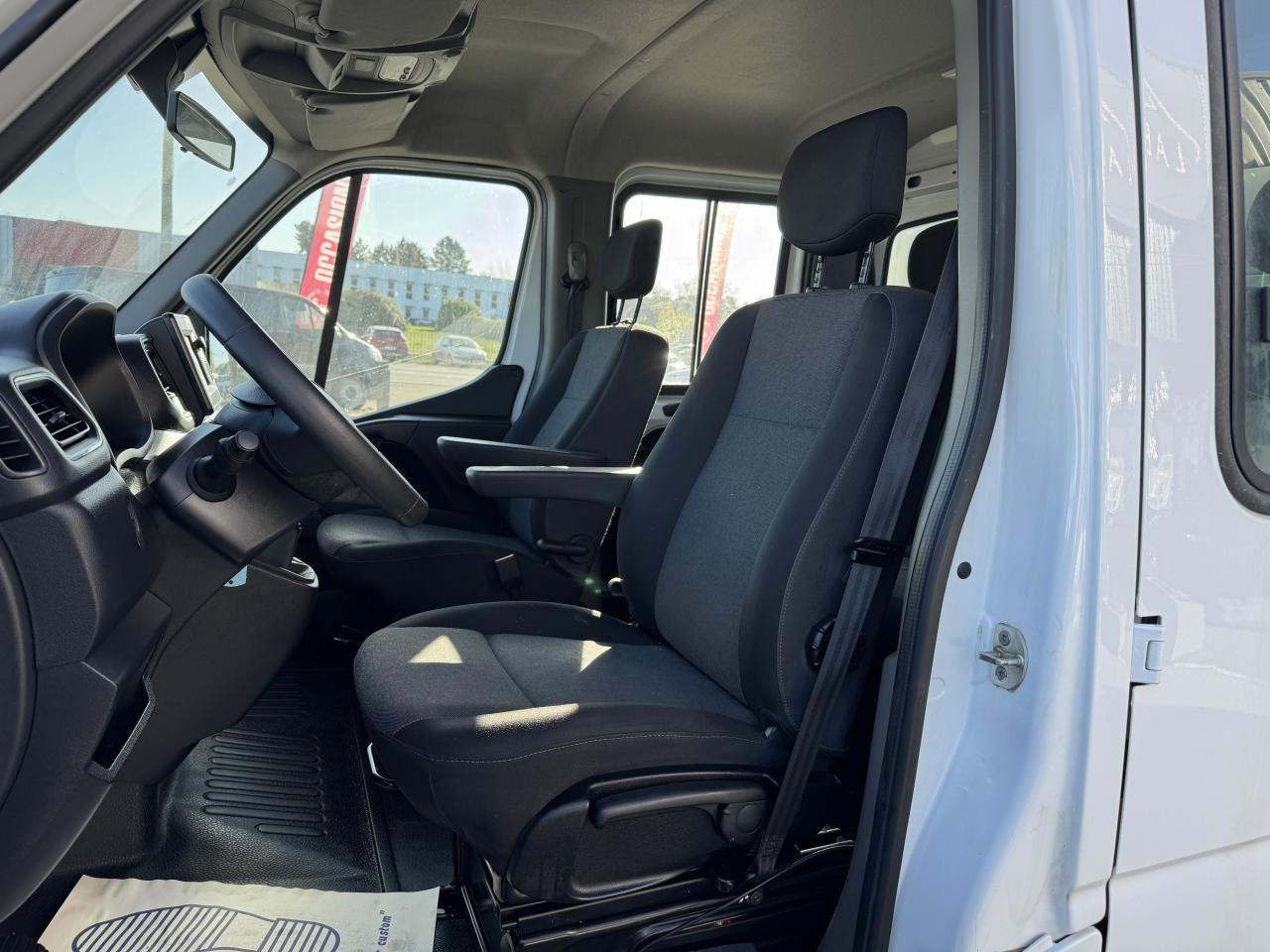 RENAULT MASTER 3T5 BENNE + COFFRE RJ DOUBLE CABINE 6 PL 2.3 DCI 130 CH CONFORT - Mali kamion kiper: slika RENAULT MASTER 3T5 BENNE + COFFRE RJ DOUBLE CABINE 6 PL 2.3 DCI 130 CH CONFORT - Mali kamion kiper RENAULT MASTER 3T5 BENNE + COFFRE RJ DOUBLE CABINE 6 PL 2.3 DCI 130 CH CONFORT - Mali kamion kiper: slika RENAULT MASTER 3T5 BENNE + COFFRE RJ DOUBLE CABINE 6 PL 2.3 DCI 130 CH CONFORT - Mali kamion kiper