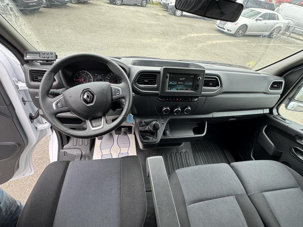 RENAULT MASTER 3T5 CAISSE FRIGO 2.3 DCI 165CH GRAND CONFORT - Dostavno vozilo hladnjača: slika RENAULT MASTER 3T5 CAISSE FRIGO 2.3 DCI 165CH GRAND CONFORT - Dostavno vozilo hladnjača RENAULT MASTER 3T5 CAISSE FRIGO 2.3 DCI 165CH GRAND CONFORT - Dostavno vozilo hladnjača: slika RENAULT MASTER 3T5 CAISSE FRIGO 2.3 DCI 165CH GRAND CONFORT - Dostavno vozilo hladnjača