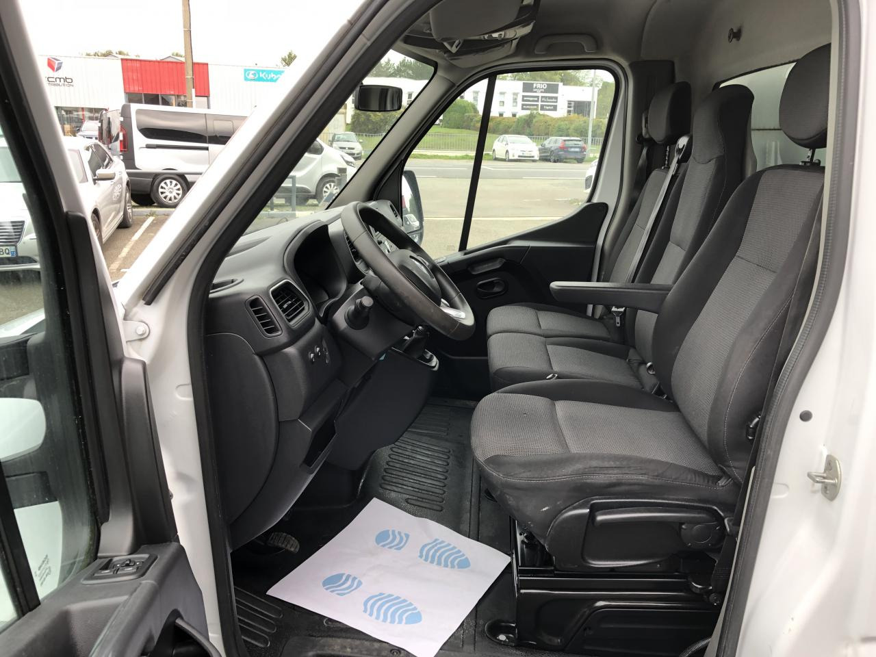 RENAULT Master Confort R3500RJ L3 2.3 dCi - 145 Petite Série  III TRANSPORTS SPECIFIQUES BENNE Benne - Mali kamion kiper: slika RENAULT Master Confort R3500RJ L3 2.3 dCi - 145 Petite Série  III TRANSPORTS SPECIFIQUES BENNE Benne - Mali kamion kiper RENAULT Master Confort R3500RJ L3 2.3 dCi - 145 Petite Série  III TRANSPORTS SPECIFIQUES BENNE Benne - Mali kamion kiper: slika RENAULT Master Confort R3500RJ L3 2.3 dCi - 145 Petite Série  III TRANSPORTS SPECIFIQUES BENNE Benne - Mali kamion kiper