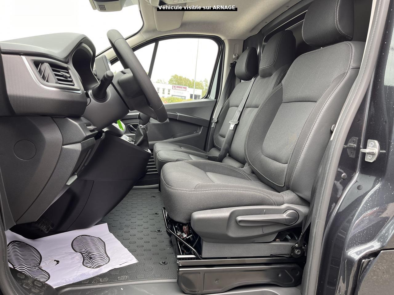 Novi Furgon RENAULT Trafic L1H1 2800 Kg 2.0 Blue dCi - 150 - BVA 2025  III FOURGON Fourgon Advance L1H1 PHASE 3: slika Novi Furgon RENAULT Trafic L1H1 2800 Kg 2.0 Blue dCi - 150 - BVA 2025  III FOURGON Fourgon Advance L1H1 PHASE 3