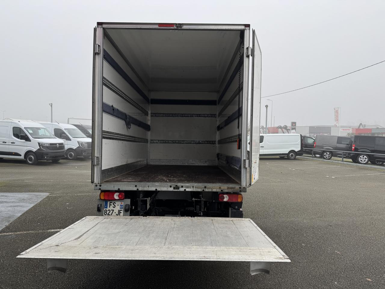 Renault Master 20M3 HAYON Confort F3500 L3 2.3 dCi 145CH - Dostavno vozilo sa zatvorenim sandukom: slika Renault Master 20M3 HAYON Confort F3500 L3 2.3 dCi 145CH - Dostavno vozilo sa zatvorenim sandukom Renault Master 20M3 HAYON Confort F3500 L3 2.3 dCi 145CH - Dostavno vozilo sa zatvorenim sandukom: slika Renault Master 20M3 HAYON Confort F3500 L3 2.3 dCi 145CH - Dostavno vozilo sa zatvorenim sandukom