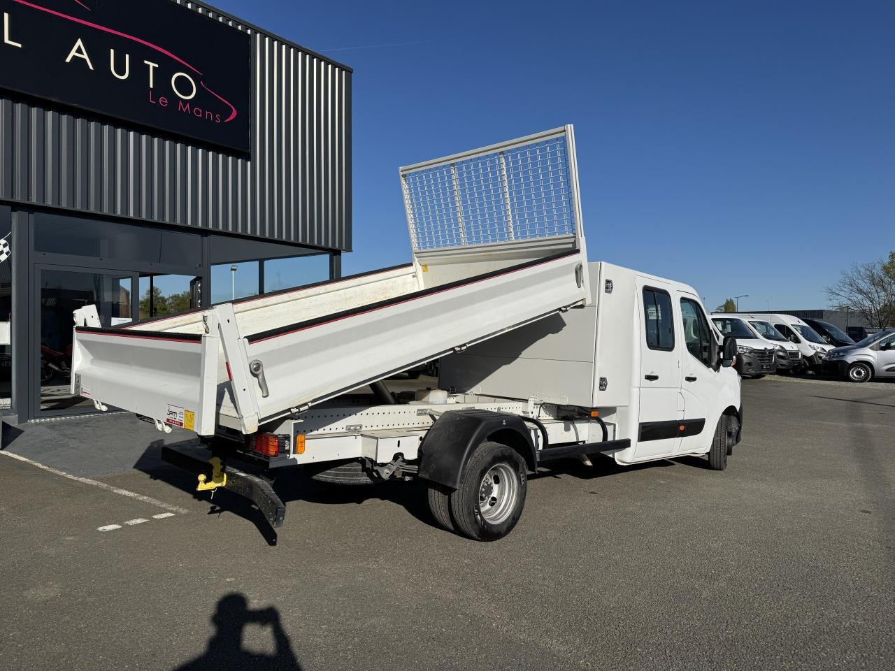 Renault Master RENAULT 3T5 BENNE + COFFRE RJ DOUBLE CABINE 6 PL 2.3 DCI 130 CH CONFORT + GPS + REGUL + CLIM - Mali kamion kiper: slika Renault Master RENAULT 3T5 BENNE + COFFRE RJ DOUBLE CABINE 6 PL 2.3 DCI 130 CH CONFORT + GPS + REGUL + CLIM - Mali kamion kiper Renault Master RENAULT 3T5 BENNE + COFFRE RJ DOUBLE CABINE 6 PL 2.3 DCI 130 CH CONFORT + GPS + REGUL + CLIM - Mali kamion kiper: slika Renault Master RENAULT 3T5 BENNE + COFFRE RJ DOUBLE CABINE 6 PL 2.3 DCI 130 CH CONFORT + GPS + REGUL + CLIM - Mali kamion kiper