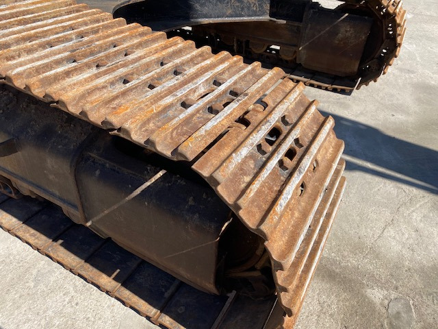 Bager gusjeničar CATERPILLAR 330 F: slika Bager gusjeničar CATERPILLAR 330 F Bager gusjeničar CATERPILLAR 330 F: slika Bager gusjeničar CATERPILLAR 330 F