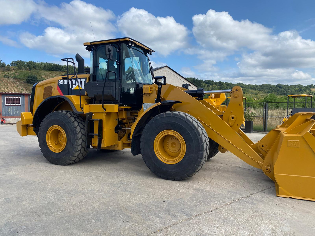 CATERPILLAR 950 M - Utovarivač na kotačima: slika CATERPILLAR 950 M - Utovarivač na kotačima CATERPILLAR 950 M - Utovarivač na kotačima: slika CATERPILLAR 950 M - Utovarivač na kotačima