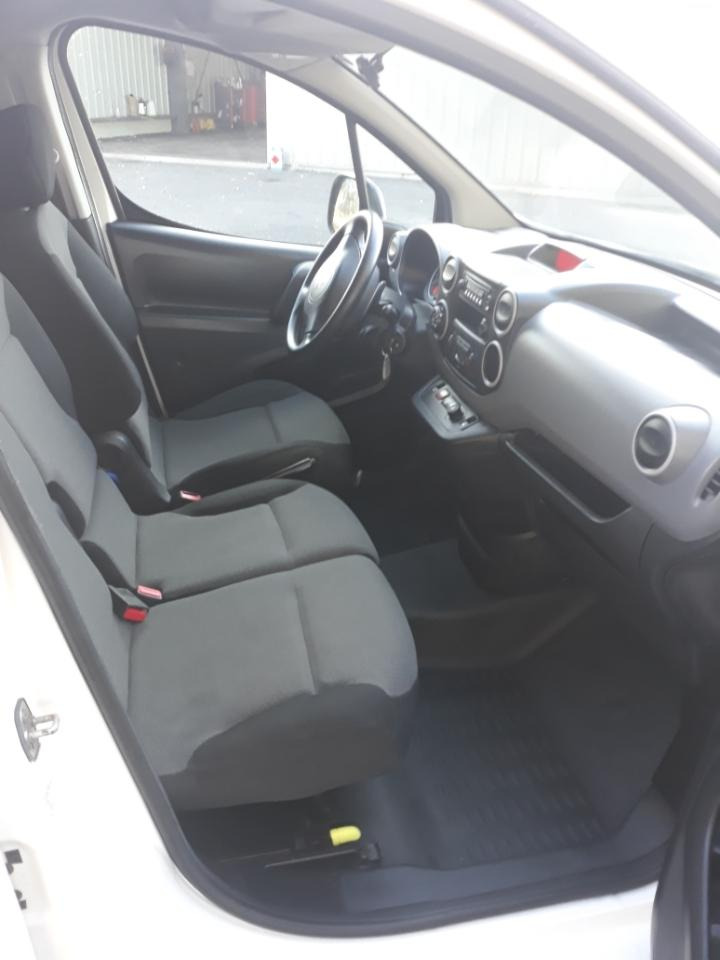 Citroën Berlingo Blue HDI 100 Frigo - Dostavno vozilo hladnjača: slika Citroën Berlingo Blue HDI 100 Frigo - Dostavno vozilo hladnjača Citroën Berlingo Blue HDI 100 Frigo - Dostavno vozilo hladnjača: slika Citroën Berlingo Blue HDI 100 Frigo - Dostavno vozilo hladnjača