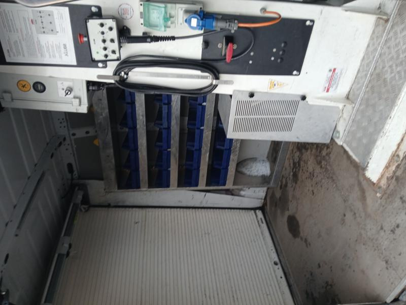 MASTER L2H2 145CV NACELLE - Podizna platforma montirana na kamion: slika MASTER L2H2 145CV NACELLE - Podizna platforma montirana na kamion MASTER L2H2 145CV NACELLE - Podizna platforma montirana na kamion: slika MASTER L2H2 145CV NACELLE - Podizna platforma montirana na kamion