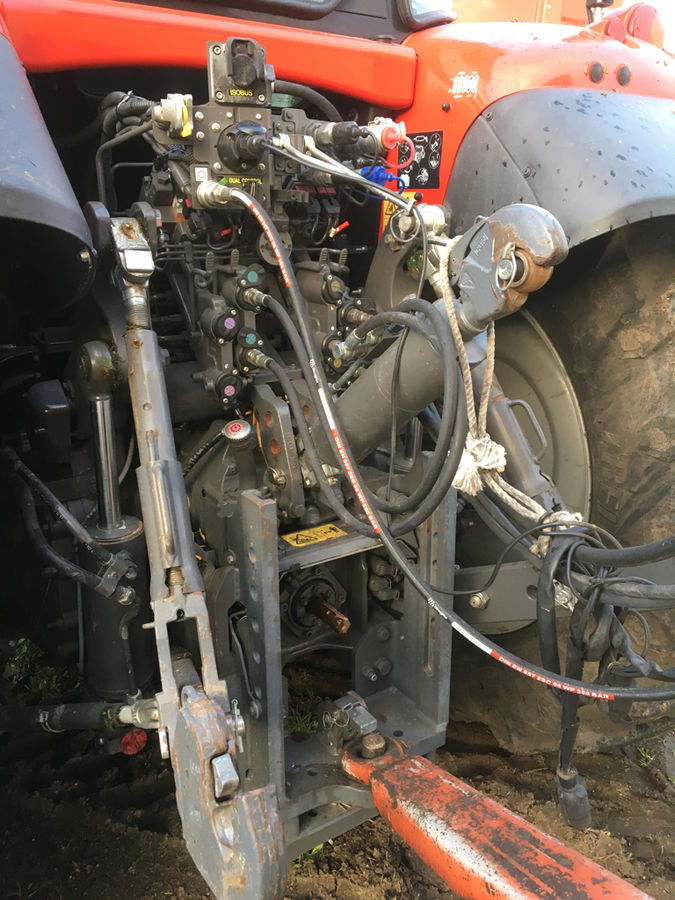 Massey Ferguson 7719S DYNA-VT EXCLUSIVE - Traktor: slika Massey Ferguson 7719S DYNA-VT EXCLUSIVE - Traktor Massey Ferguson 7719S DYNA-VT EXCLUSIVE - Traktor: slika Massey Ferguson 7719S DYNA-VT EXCLUSIVE - Traktor
