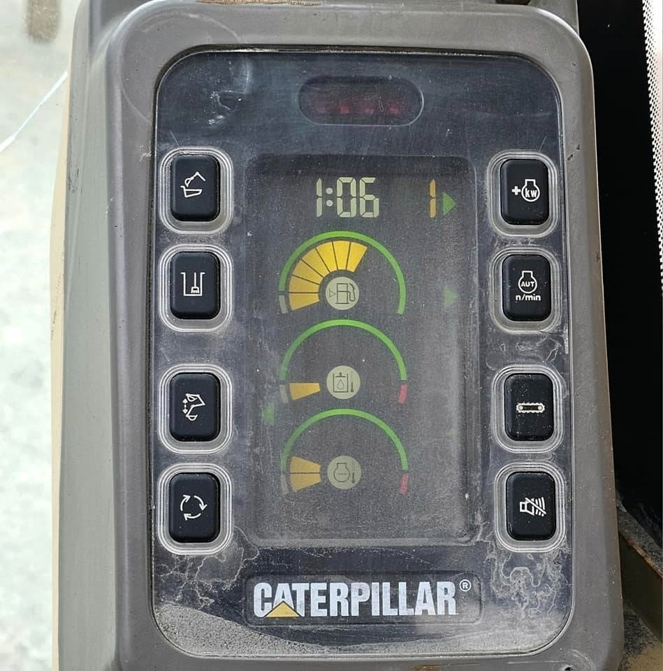 Zakup CAT 318 B L  CAT 318 B L: slika Zakup CAT 318 B L  CAT 318 B L