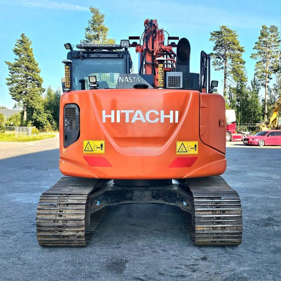 Hitachi ZX 135 US-6 - Bager gusjeničar: slika Hitachi ZX 135 US-6 - Bager gusjeničar Hitachi ZX 135 US-6 - Bager gusjeničar: slika Hitachi ZX 135 US-6 - Bager gusjeničar