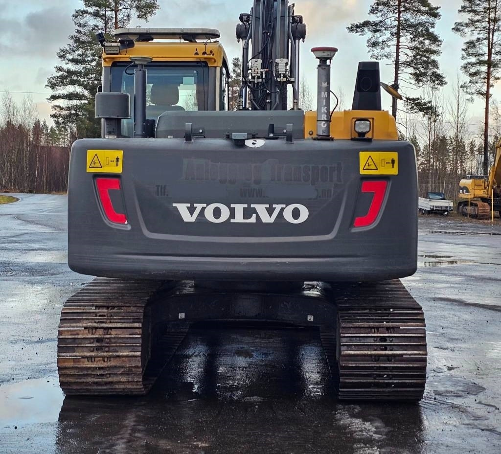 Volvo EC 140 DL - Bager gusjeničar: slika Volvo EC 140 DL - Bager gusjeničar Volvo EC 140 DL - Bager gusjeničar: slika Volvo EC 140 DL - Bager gusjeničar