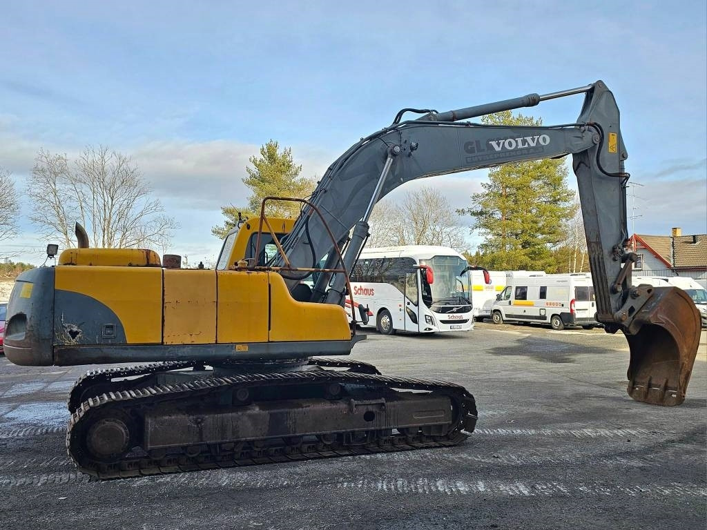 Volvo EC 240 LC - Bager gusjeničar: slika Volvo EC 240 LC - Bager gusjeničar Volvo EC 240 LC - Bager gusjeničar: slika Volvo EC 240 LC - Bager gusjeničar