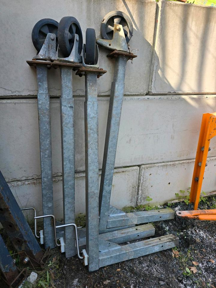 4x Stützen für Salzstreuer Container Wohnkabine Schmidt Epoke Gmeiner Salzsilo Streuautomat Winterdienst - Posipač pijeska/ Soli: slika 4x Stützen für Salzstreuer Container Wohnkabine Schmidt Epoke Gmeiner Salzsilo Streuautomat Winterdienst - Posipač pijeska/ Soli 4x Stützen für Salzstreuer Container Wohnkabine Schmidt Epoke Gmeiner Salzsilo Streuautomat Winterdienst - Posipač pijeska/ Soli: slika 4x Stützen für Salzstreuer Container Wohnkabine Schmidt Epoke Gmeiner Salzsilo Streuautomat Winterdienst - Posipač pijeska/ Soli