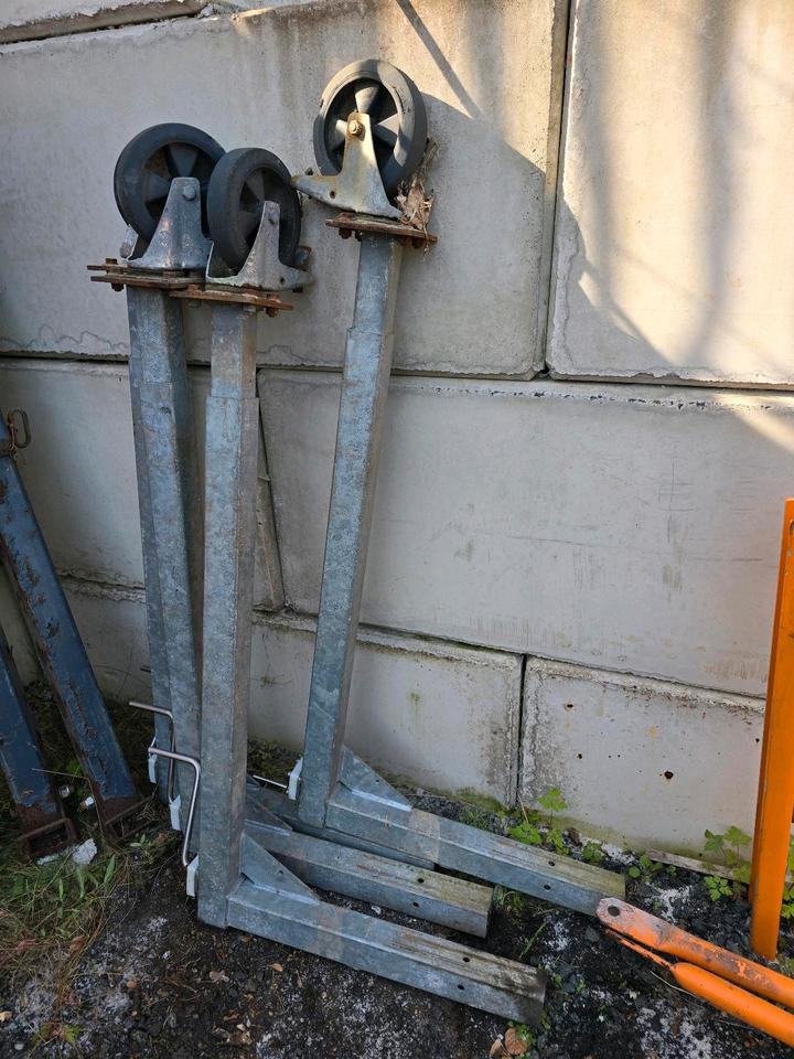 4x Stützen für Salzstreuer Container Wohnkabine Schmidt Epoke Gmeiner Salzsilo Streuautomat Winterdienst - Posipač pijeska/ Soli: slika 4x Stützen für Salzstreuer Container Wohnkabine Schmidt Epoke Gmeiner Salzsilo Streuautomat Winterdienst - Posipač pijeska/ Soli 4x Stützen für Salzstreuer Container Wohnkabine Schmidt Epoke Gmeiner Salzsilo Streuautomat Winterdienst - Posipač pijeska/ Soli: slika 4x Stützen für Salzstreuer Container Wohnkabine Schmidt Epoke Gmeiner Salzsilo Streuautomat Winterdienst - Posipač pijeska/ Soli