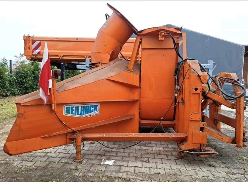 Beilhack HS 30 Z 3m. Seitenschneeschleuder Schneefräse Schneeschleuder für Unimog 405 U300 U 400 500 423 318 427 429 530 535 Verladekamin - Freza za snijeg: slika Beilhack HS 30 Z 3m. Seitenschneeschleuder Schneefräse Schneeschleuder für Unimog 405 U300 U 400 500 423 318 427 429 530 535 Verladekamin - Freza za snijeg Beilhack HS 30 Z 3m. Seitenschneeschleuder Schneefräse Schneeschleuder für Unimog 405 U300 U 400 500 423 318 427 429 530 535 Verladekamin - Freza za snijeg: slika Beilhack HS 30 Z 3m. Seitenschneeschleuder Schneefräse Schneeschleuder für Unimog 405 U300 U 400 500 423 318 427 429 530 535 Verladekamin - Freza za snijeg