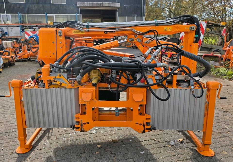 Dücker DUA 800 RSM 13 Böschungsmäher Böschungsmulcher Mähausleger Bankettmäher für Unimog 405/10 405/12 700 600 Mulag Una MHU FME - Kranska kosilica: slika Dücker DUA 800 RSM 13 Böschungsmäher Böschungsmulcher Mähausleger Bankettmäher für Unimog 405/10 405/12 700 600 Mulag Una MHU FME - Kranska kosilica Dücker DUA 800 RSM 13 Böschungsmäher Böschungsmulcher Mähausleger Bankettmäher für Unimog 405/10 405/12 700 600 Mulag Una MHU FME - Kranska kosilica: slika Dücker DUA 800 RSM 13 Böschungsmäher Böschungsmulcher Mähausleger Bankettmäher für Unimog 405/10 405/12 700 600 Mulag Una MHU FME - Kranska kosilica