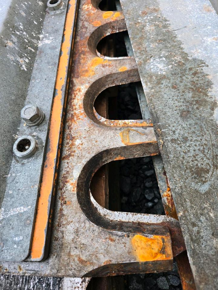 Fiedler FAS 1400 Wallheckenschere Astschere Astkutter Astcutter Lichtraumprofilsäge Lichtraumprofilschere für Mähausleger Böschungsmäher Böschungsmulcher FFA 400 Bagger DUA UNA Dücker Mulag - Malčer: slika Fiedler FAS 1400 Wallheckenschere Astschere Astkutter Astcutter Lichtraumprofilsäge Lichtraumprofilschere für Mähausleger Böschungsmäher Böschungsmulcher FFA 400 Bagger DUA UNA Dücker Mulag - Malčer Fiedler FAS 1400 Wallheckenschere Astschere Astkutter Astcutter Lichtraumprofilsäge Lichtraumprofilschere für Mähausleger Böschungsmäher Böschungsmulcher FFA 400 Bagger DUA UNA Dücker Mulag - Malčer: slika Fiedler FAS 1400 Wallheckenschere Astschere Astkutter Astcutter Lichtraumprofilsäge Lichtraumprofilschere für Mähausleger Böschungsmäher Böschungsmulcher FFA 400 Bagger DUA UNA Dücker Mulag - Malčer