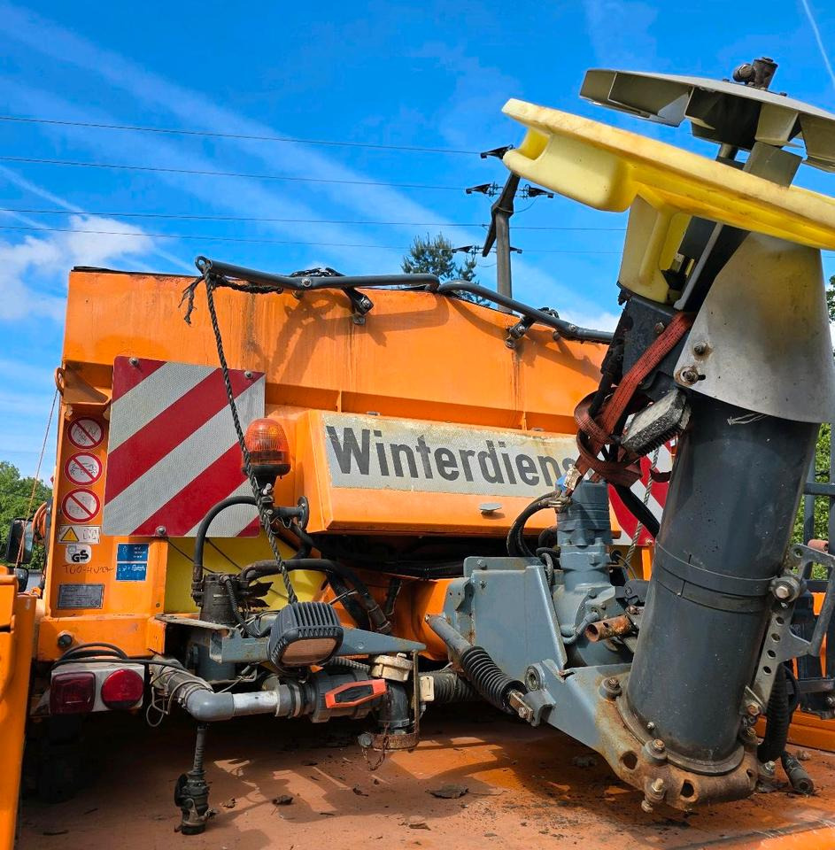 Küpper-Weisser IMS F25040HFS IMSSF 4m3 Salzstreuer für Unimog 405 U 500 527 530 535 Streuautomat Streusilo Mercedes-Benz UGE UGN - Posipač pijeska/ Soli: slika Küpper-Weisser IMS F25040HFS IMSSF 4m3 Salzstreuer für Unimog 405 U 500 527 530 535 Streuautomat Streusilo Mercedes-Benz UGE UGN - Posipač pijeska/ Soli Küpper-Weisser IMS F25040HFS IMSSF 4m3 Salzstreuer für Unimog 405 U 500 527 530 535 Streuautomat Streusilo Mercedes-Benz UGE UGN - Posipač pijeska/ Soli: slika Küpper-Weisser IMS F25040HFS IMSSF 4m3 Salzstreuer für Unimog 405 U 500 527 530 535 Streuautomat Streusilo Mercedes-Benz UGE UGN - Posipač pijeska/ Soli