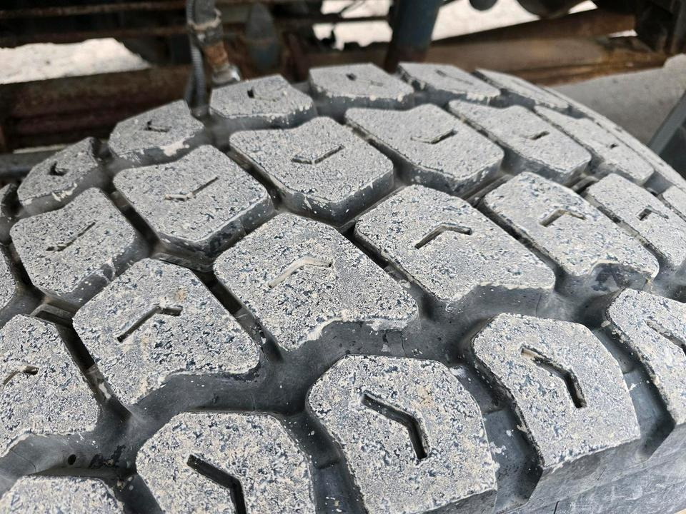Vozilo za čišćenje snijega Mercedes-Benz Atego 1828 AK Absetzkipper Meiller Schmidt Schneepflug Küpper-Weisser Salzstreuer Allrad: slika Vozilo za čišćenje snijega Mercedes-Benz Atego 1828 AK Absetzkipper Meiller Schmidt Schneepflug Küpper-Weisser Salzstreuer Allrad