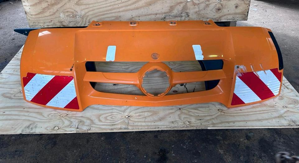 Motorhaube Unimog U 423 427 318 530 430 535 327 Mercedes-Benz 405 - Hauba za Namjenska/ Posebna vozila: slika  Motorhaube Unimog U 423 427 318 530 430 535 327 Mercedes-Benz 405 - Hauba za Namjenska/ Posebna vozila Motorhaube Unimog U 423 427 318 530 430 535 327 Mercedes-Benz 405 - Hauba za Namjenska/ Posebna vozila: slika  Motorhaube Unimog U 423 427 318 530 430 535 327 Mercedes-Benz 405 - Hauba za Namjenska/ Posebna vozila