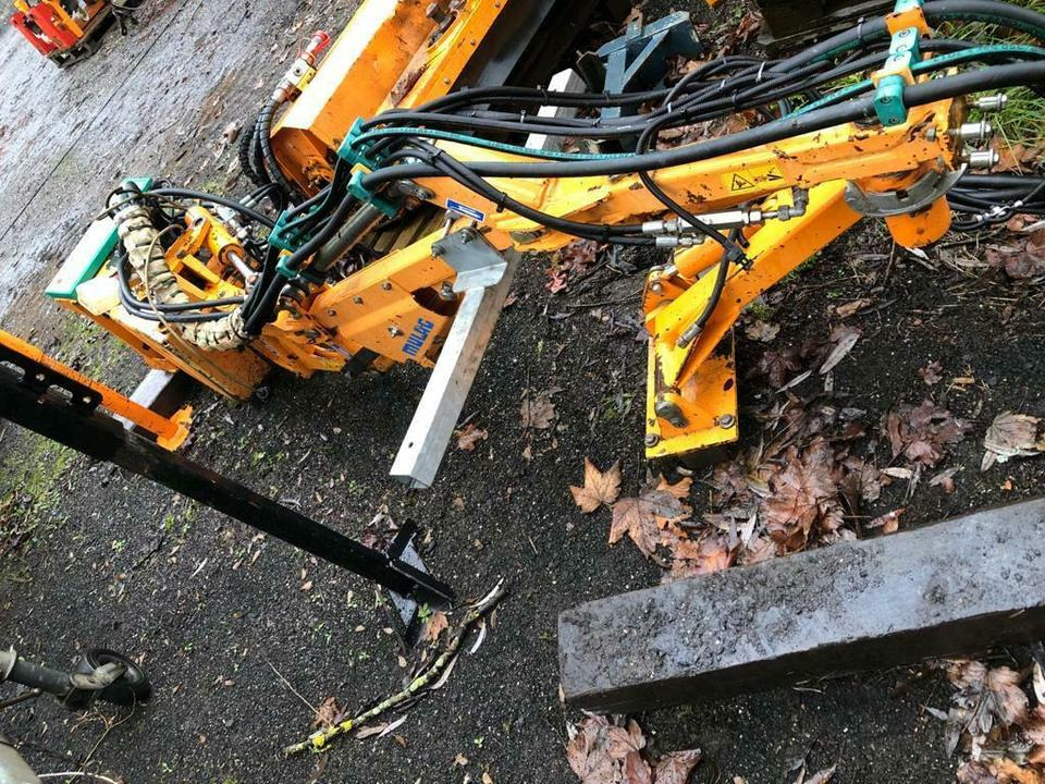 Mulag MRK 300 Randstreifenmäher Böschungsmulcher Mähausleger MKM - Bočni malčer: slika Mulag MRK 300 Randstreifenmäher Böschungsmulcher Mähausleger MKM - Bočni malčer Mulag MRK 300 Randstreifenmäher Böschungsmulcher Mähausleger MKM - Bočni malčer: slika Mulag MRK 300 Randstreifenmäher Böschungsmulcher Mähausleger MKM - Bočni malčer