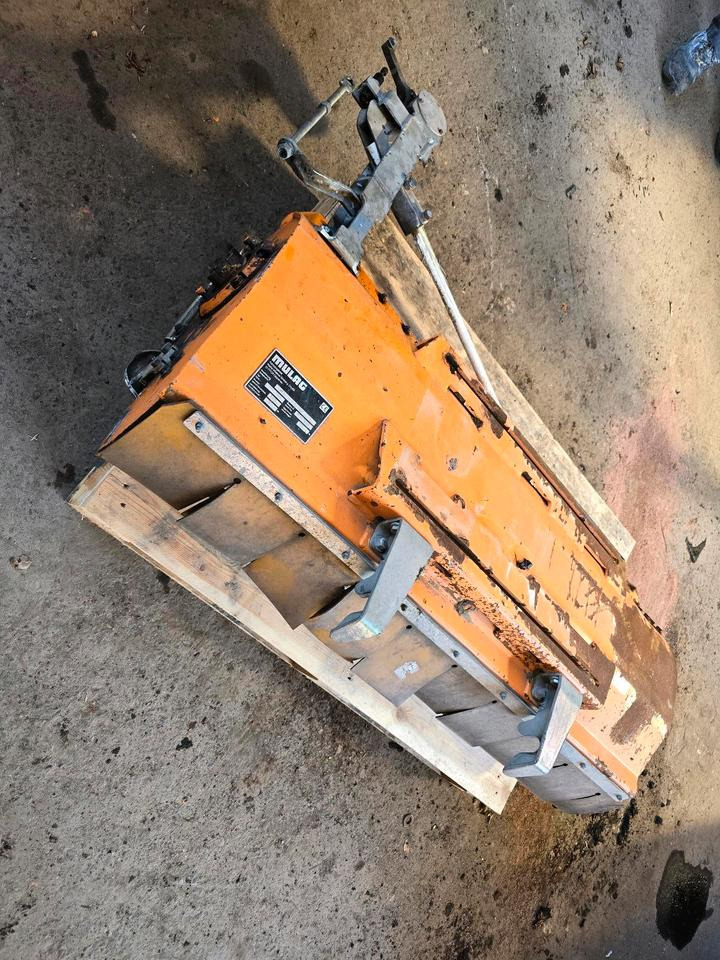 Mulag RMK 1200 BJ. 2015 Randstreifenmäher Böschungsmäher Böschungsmulcher für FME 600 700 MKM FMK Unimog 405 424 427 U 300 400 500 430 - Bočni malčer: slika Mulag RMK 1200 BJ. 2015 Randstreifenmäher Böschungsmäher Böschungsmulcher für FME 600 700 MKM FMK Unimog 405 424 427 U 300 400 500 430 - Bočni malčer Mulag RMK 1200 BJ. 2015 Randstreifenmäher Böschungsmäher Böschungsmulcher für FME 600 700 MKM FMK Unimog 405 424 427 U 300 400 500 430 - Bočni malčer: slika Mulag RMK 1200 BJ. 2015 Randstreifenmäher Böschungsmäher Böschungsmulcher für FME 600 700 MKM FMK Unimog 405 424 427 U 300 400 500 430 - Bočni malčer