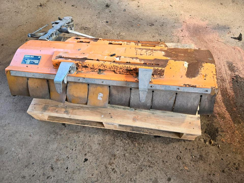 Mulag RMK 1200 BJ. 2015 Randstreifenmäher Böschungsmäher Böschungsmulcher für FME 600 700 MKM FMK Unimog 405 424 427 U 300 400 500 430 - Bočni malčer: slika Mulag RMK 1200 BJ. 2015 Randstreifenmäher Böschungsmäher Böschungsmulcher für FME 600 700 MKM FMK Unimog 405 424 427 U 300 400 500 430 - Bočni malčer Mulag RMK 1200 BJ. 2015 Randstreifenmäher Böschungsmäher Böschungsmulcher für FME 600 700 MKM FMK Unimog 405 424 427 U 300 400 500 430 - Bočni malčer: slika Mulag RMK 1200 BJ. 2015 Randstreifenmäher Böschungsmäher Böschungsmulcher für FME 600 700 MKM FMK Unimog 405 424 427 U 300 400 500 430 - Bočni malčer