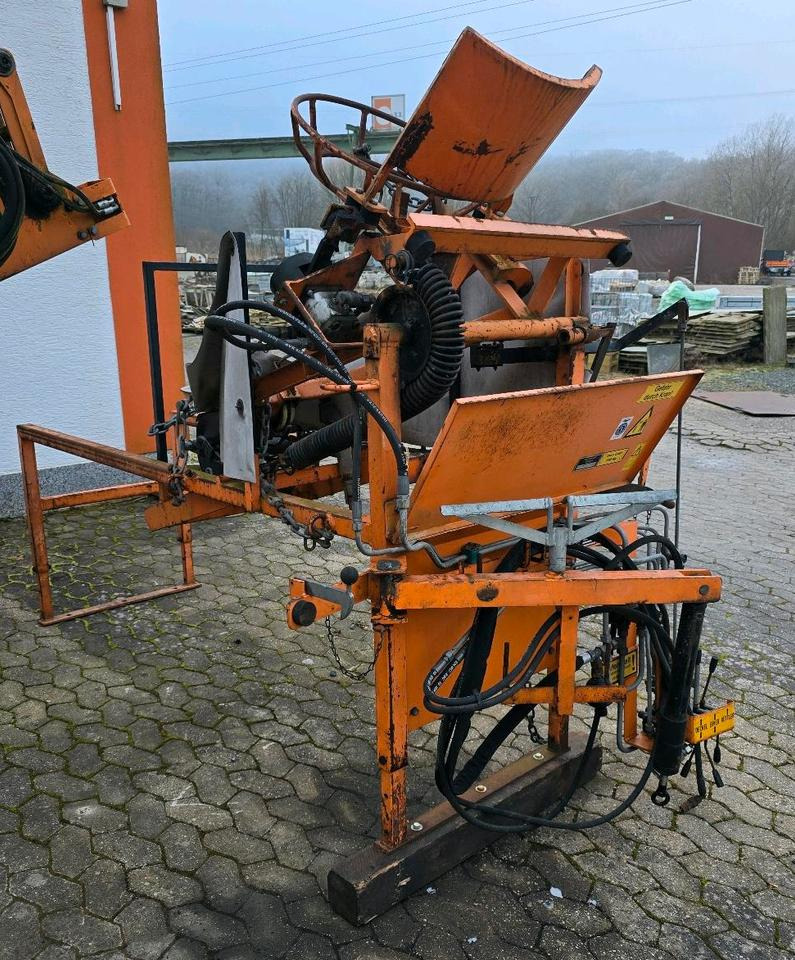 Schmailzl SKR 2 Sinkastenreiniger Schachkuli Gulliheber Dautel Schachtheber - Namjenska/ Posebna vozila: slika Schmailzl SKR 2 Sinkastenreiniger Schachkuli Gulliheber Dautel Schachtheber - Namjenska/ Posebna vozila Schmailzl SKR 2 Sinkastenreiniger Schachkuli Gulliheber Dautel Schachtheber - Namjenska/ Posebna vozila: slika Schmailzl SKR 2 Sinkastenreiniger Schachkuli Gulliheber Dautel Schachtheber - Namjenska/ Posebna vozila