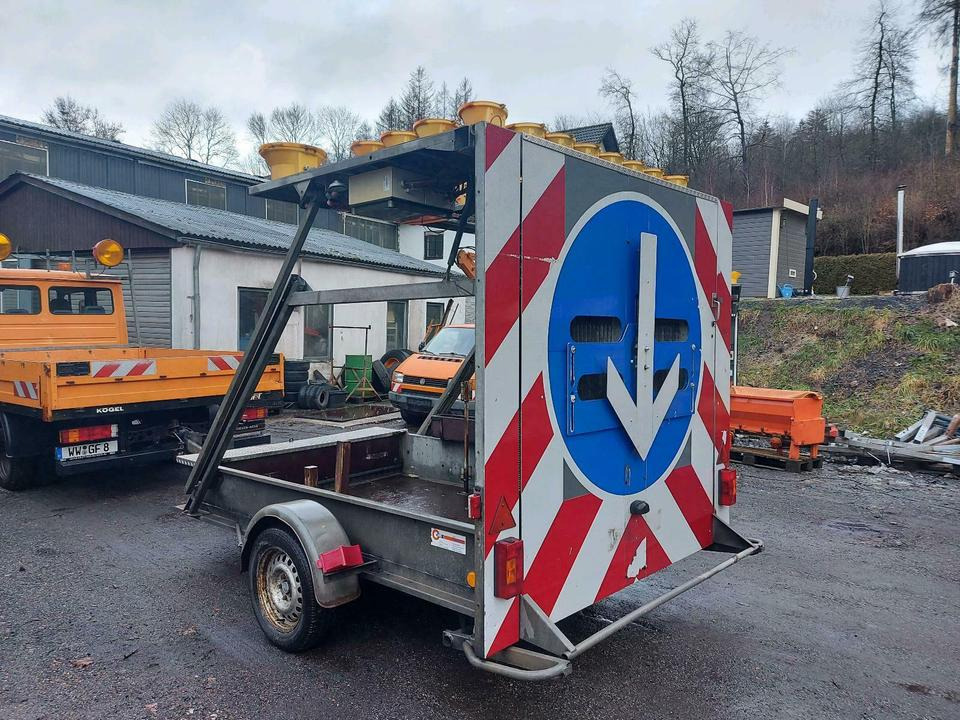 Mersch Absperrtafel Vorwarntafel Verkehrsleitanhänger vz616 nisse - Prikolica: slika Mersch Absperrtafel Vorwarntafel Verkehrsleitanhänger vz616 nisse - Prikolica Mersch Absperrtafel Vorwarntafel Verkehrsleitanhänger vz616 nisse - Prikolica: slika Mersch Absperrtafel Vorwarntafel Verkehrsleitanhänger vz616 nisse - Prikolica