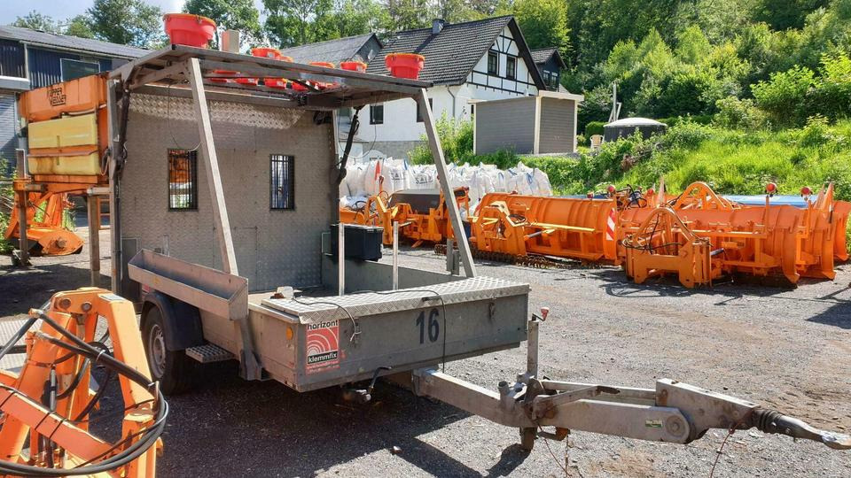 Mersch LED Absperrtafel Sperrwand Verkehrssicherungsanhänger VZ - Prikolica: slika Mersch LED Absperrtafel Sperrwand Verkehrssicherungsanhänger VZ - Prikolica Mersch LED Absperrtafel Sperrwand Verkehrssicherungsanhänger VZ - Prikolica: slika Mersch LED Absperrtafel Sperrwand Verkehrssicherungsanhänger VZ - Prikolica