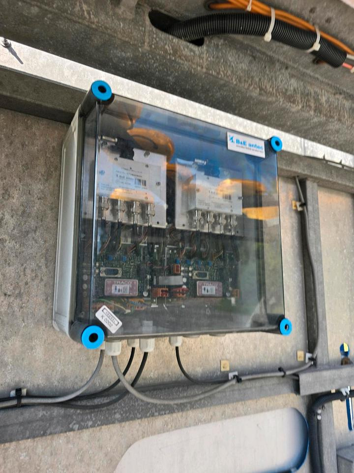 Prikolica Nissen LED Absperrtafel DORA GPS FAT VZ-616 Fahrbare Absperrtafel Sperrwand Verkehrsleittafel Verkehrssicherungsanhänger Verkehrsleitanhänger Trebbiner Horizont: slika Prikolica Nissen LED Absperrtafel DORA GPS FAT VZ-616 Fahrbare Absperrtafel Sperrwand Verkehrsleittafel Verkehrssicherungsanhänger Verkehrsleitanhänger Trebbiner Horizont
