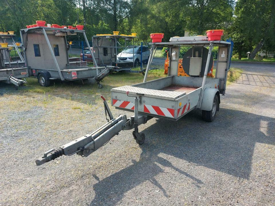 Trebbiner Absperrtafel Sperrwand Vz616 Nissen Horizont vz615 - Prikolica: slika Trebbiner Absperrtafel Sperrwand Vz616 Nissen Horizont vz615 - Prikolica Trebbiner Absperrtafel Sperrwand Vz616 Nissen Horizont vz615 - Prikolica: slika Trebbiner Absperrtafel Sperrwand Vz616 Nissen Horizont vz615 - Prikolica