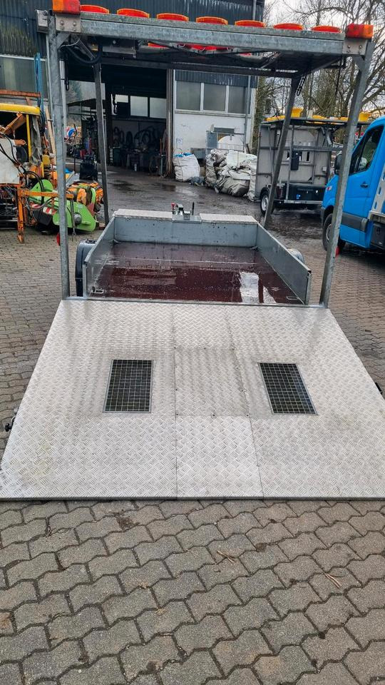 Trebbiner LED Absperrtafel 2019 FAT Sperrwand Verkehrsleittafel Verkehrsleitanhänger Verkehrssicherungsanhänger Leitanhänger VZ616 RSA21 - Prikolica: slika Trebbiner LED Absperrtafel 2019 FAT Sperrwand Verkehrsleittafel Verkehrsleitanhänger Verkehrssicherungsanhänger Leitanhänger VZ616 RSA21 - Prikolica Trebbiner LED Absperrtafel 2019 FAT Sperrwand Verkehrsleittafel Verkehrsleitanhänger Verkehrssicherungsanhänger Leitanhänger VZ616 RSA21 - Prikolica: slika Trebbiner LED Absperrtafel 2019 FAT Sperrwand Verkehrsleittafel Verkehrsleitanhänger Verkehrssicherungsanhänger Leitanhänger VZ616 RSA21 - Prikolica