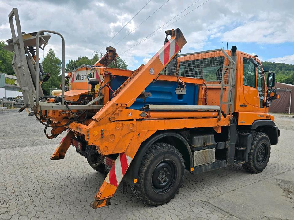 Unimog 405/10 U300 Bluetec 5 Mercedes-Benz U 300 UGE UGN mit Jotha Absetzkipper combi con 4518 Absetzer - Vozilo za čišćenje snijega: slika Unimog 405/10 U300 Bluetec 5 Mercedes-Benz U 300 UGE UGN mit Jotha Absetzkipper combi con 4518 Absetzer - Vozilo za čišćenje snijega Unimog 405/10 U300 Bluetec 5 Mercedes-Benz U 300 UGE UGN mit Jotha Absetzkipper combi con 4518 Absetzer - Vozilo za čišćenje snijega: slika Unimog 405/10 U300 Bluetec 5 Mercedes-Benz U 300 UGE UGN mit Jotha Absetzkipper combi con 4518 Absetzer - Vozilo za čišćenje snijega